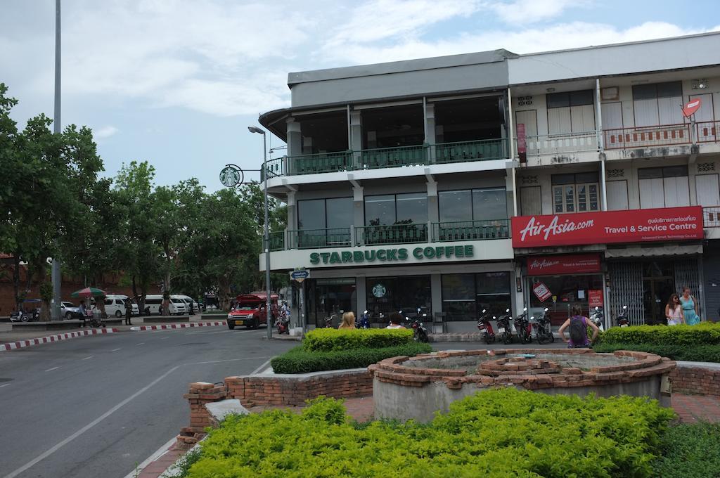 Oyo 1093 De Nawarat Chiang Mai Boutique Apartment Exterior foto